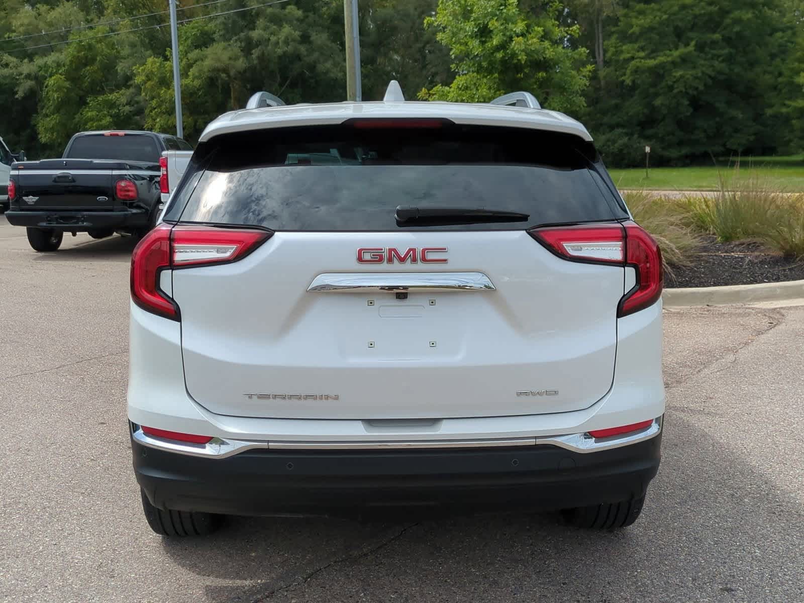 Thumbnail: 2022 GMC Terrain - 7