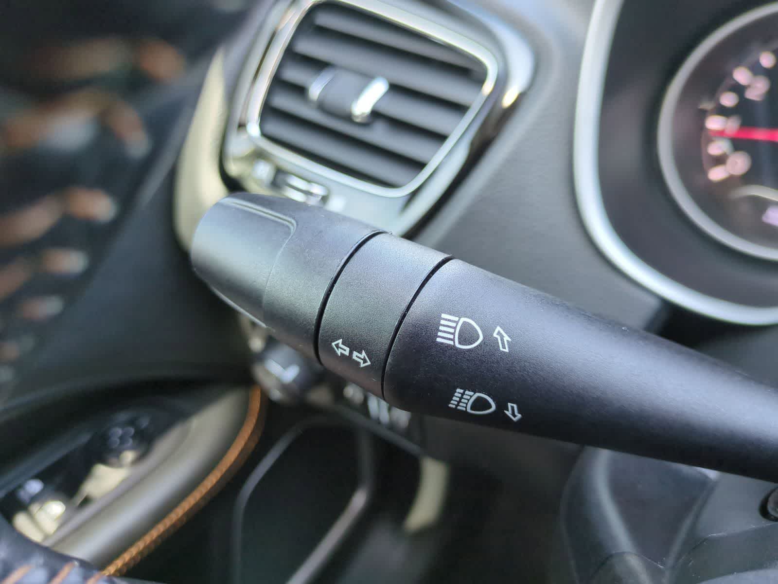 Thumbnail: 2020 Jeep Compass - 27