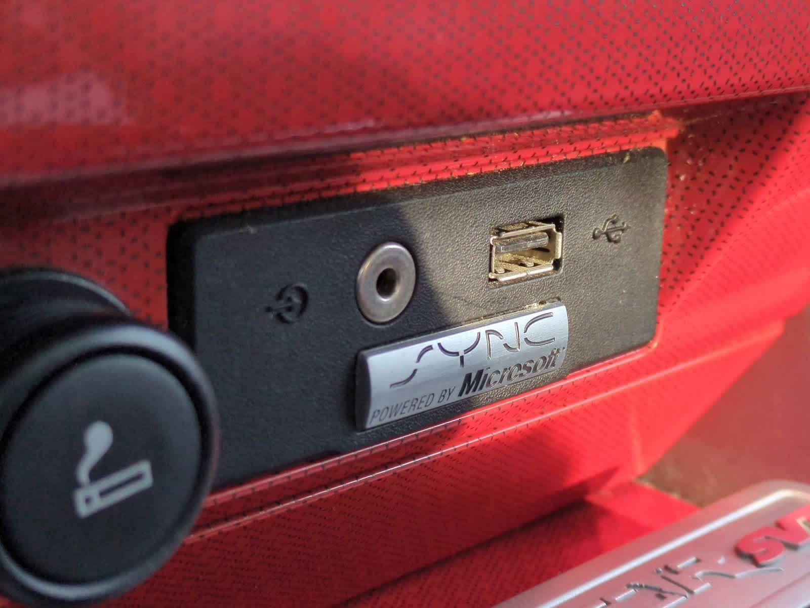 Thumbnail: 2011 Ford F-150 - 32