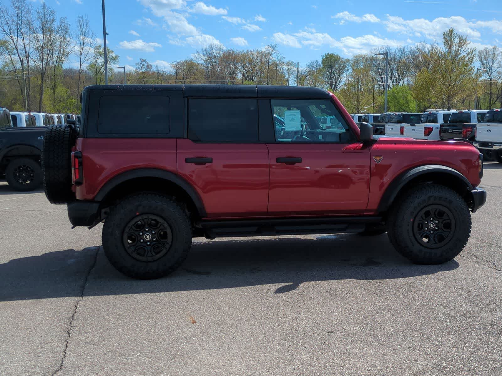 Thumbnail: 2026 Ford Bronco - 9