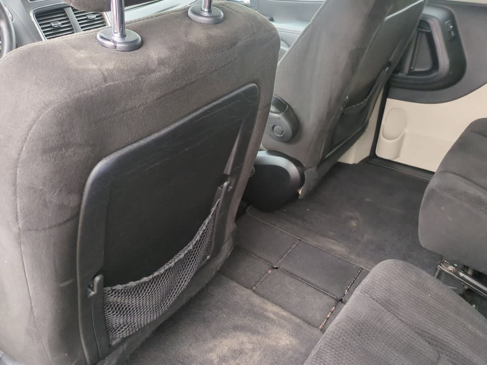 Thumbnail: 2013 Dodge Grand Caravan - 18