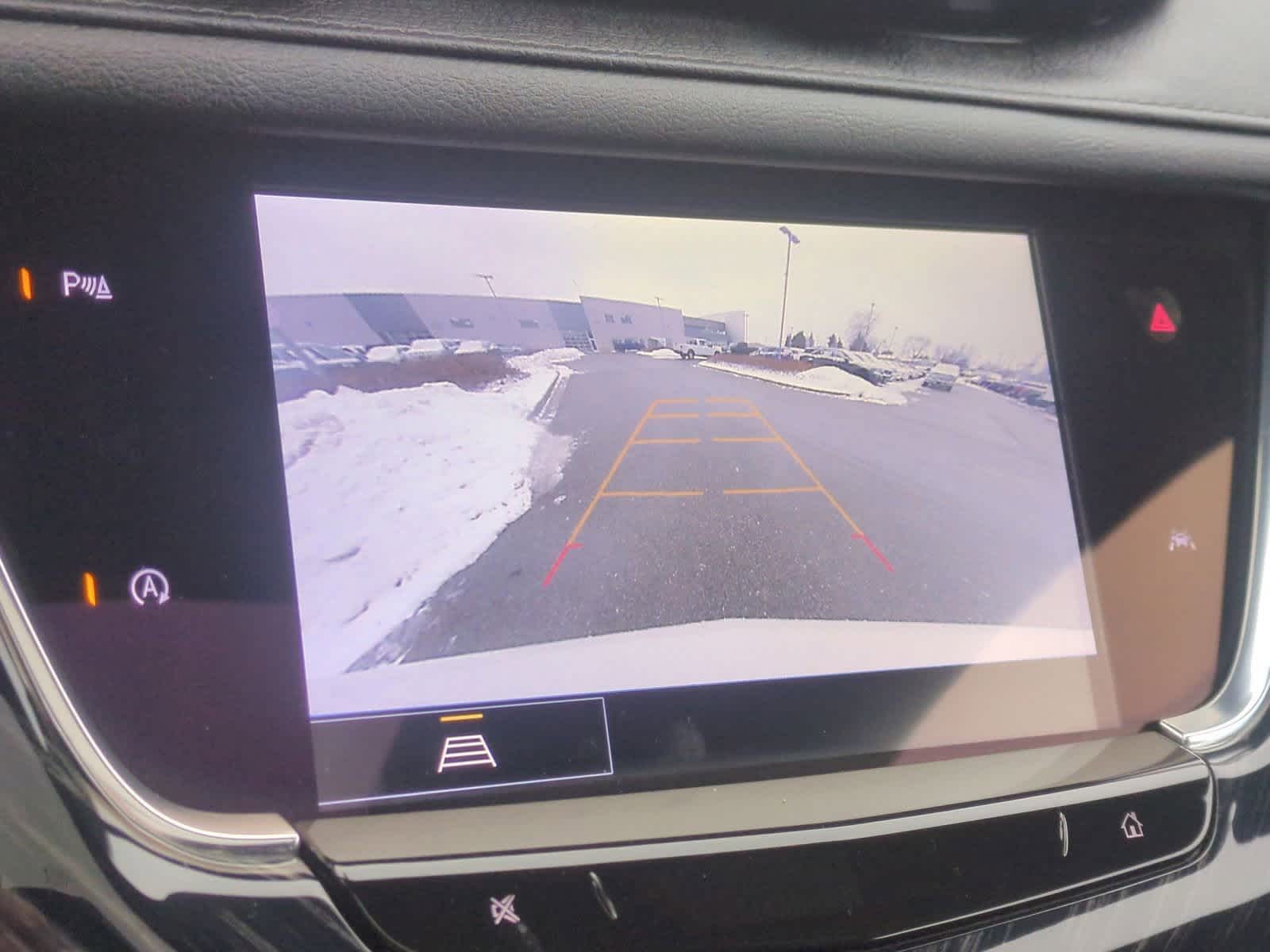 Thumbnail: 2024 Cadillac XT6 - 33