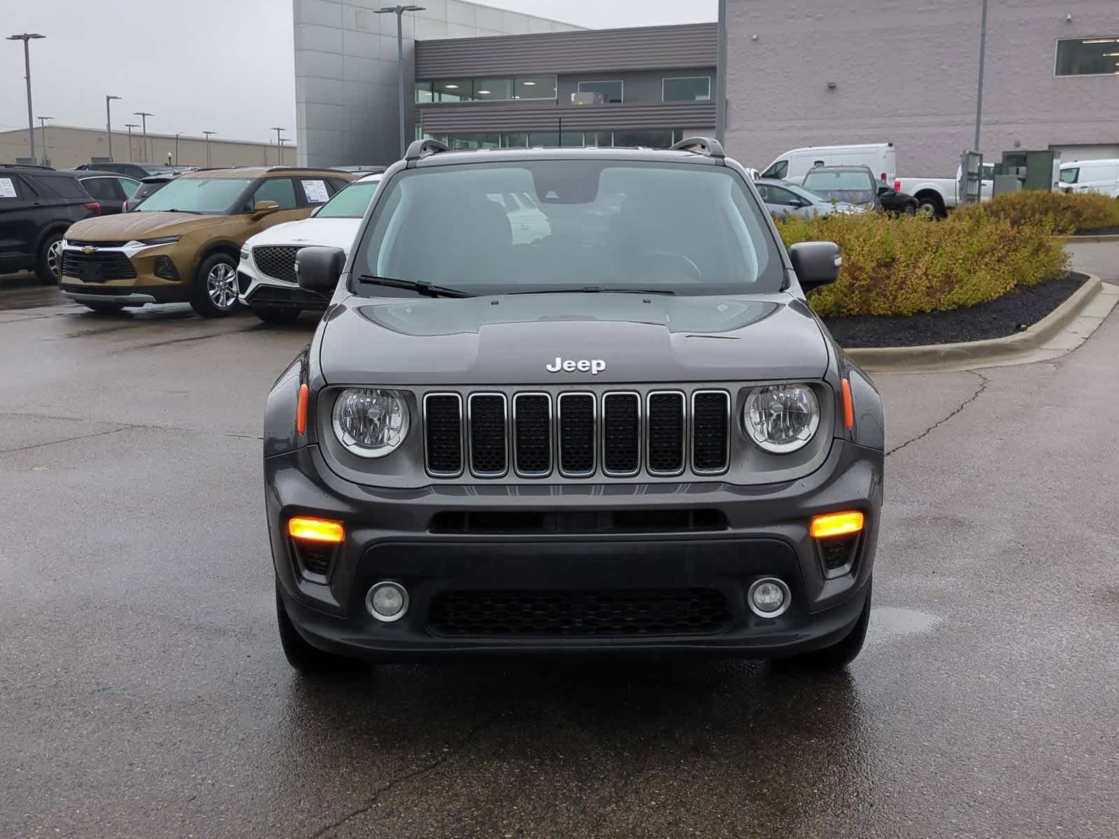 Thumbnail: 2021 Jeep Renegade - 3