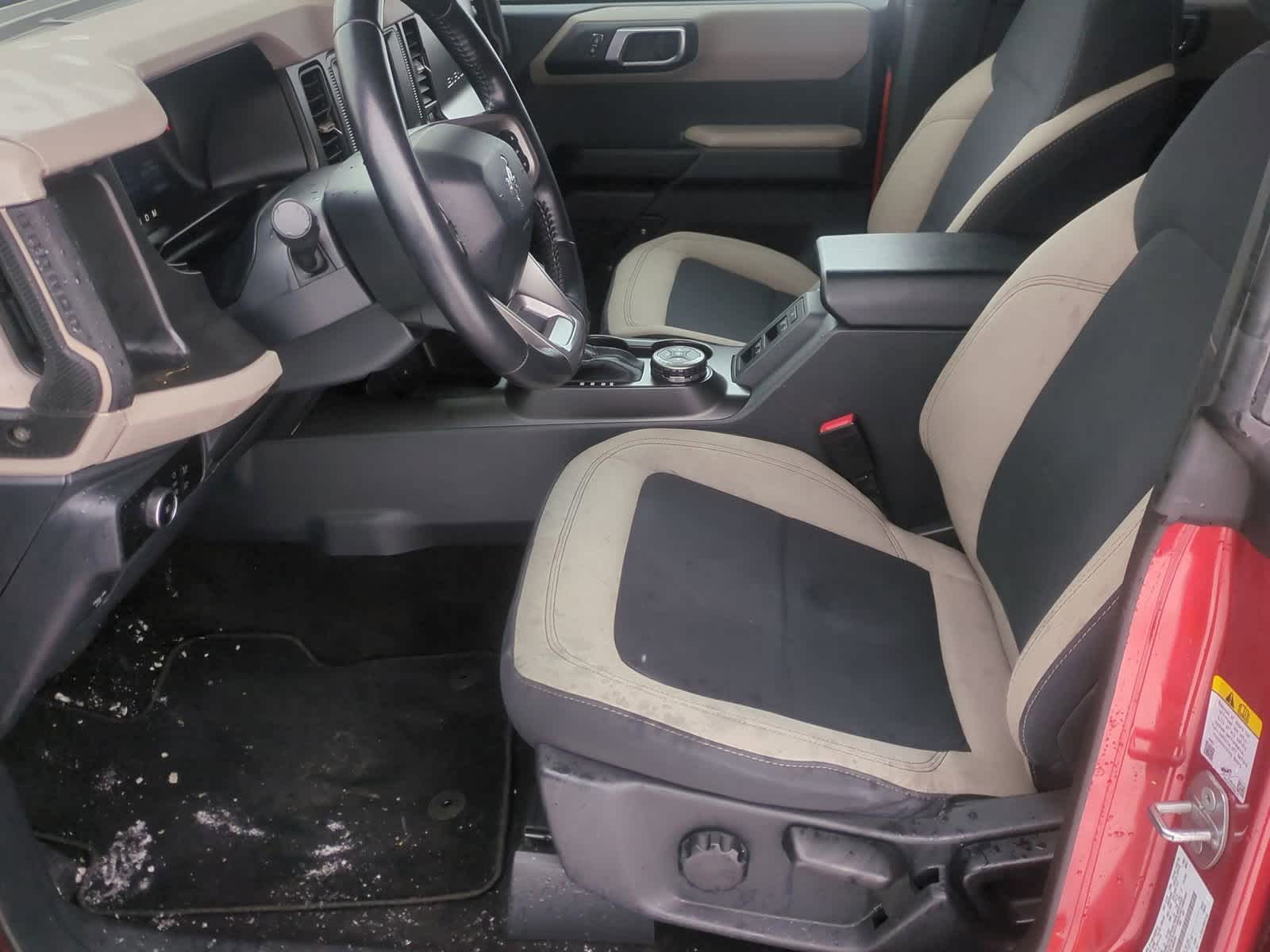 Thumbnail: 2023 Ford Bronco - 16