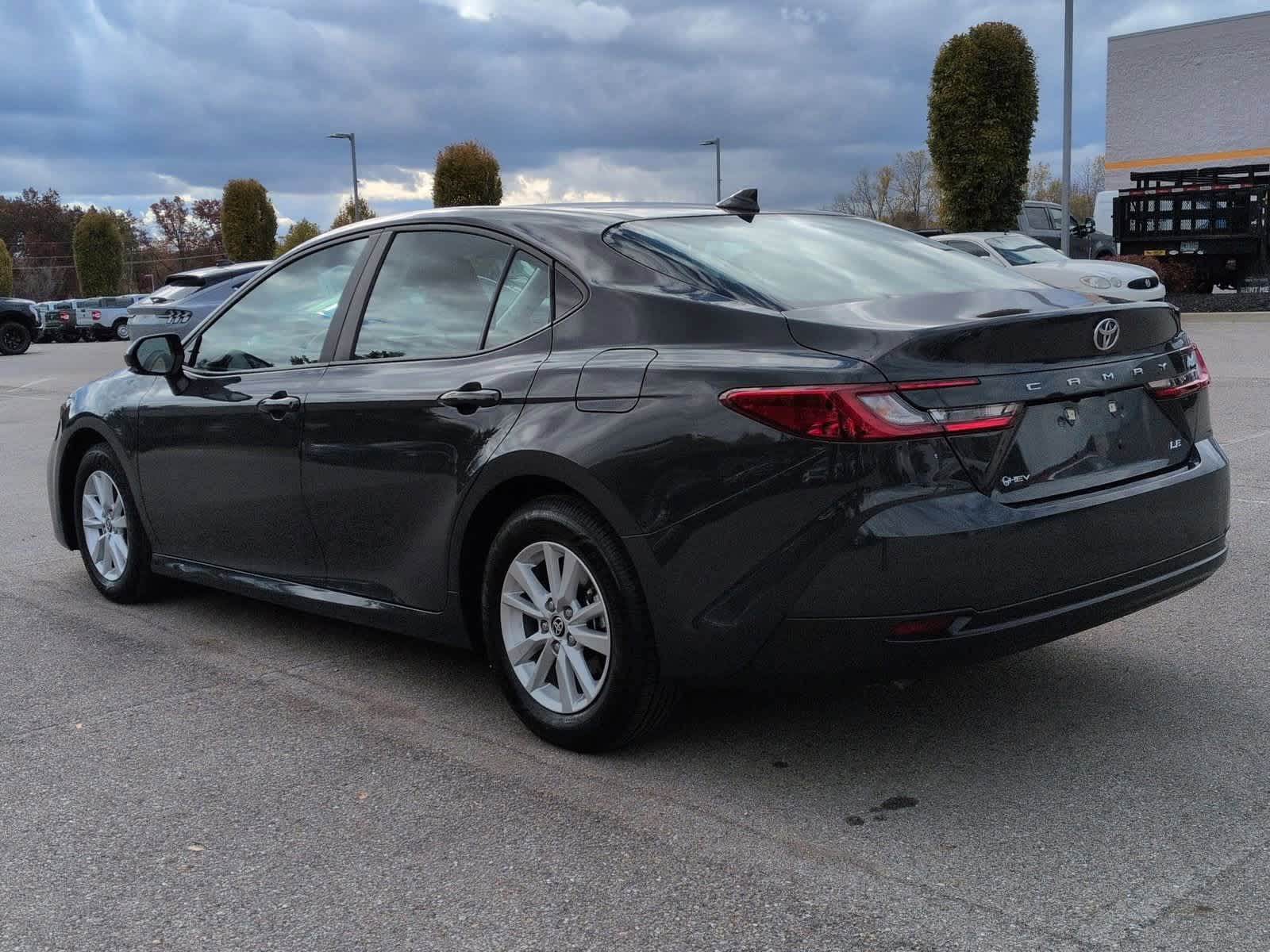 Thumbnail: 2025 Toyota Camry - 6