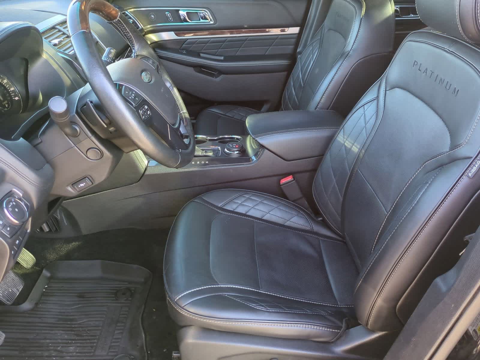 Thumbnail: 2017 Ford Explorer - 16