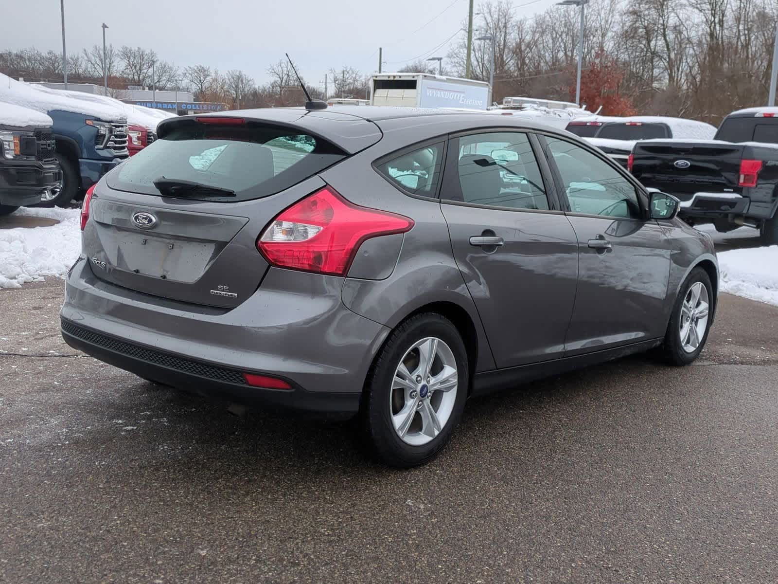 Thumbnail: 2013 Ford Focus - 8