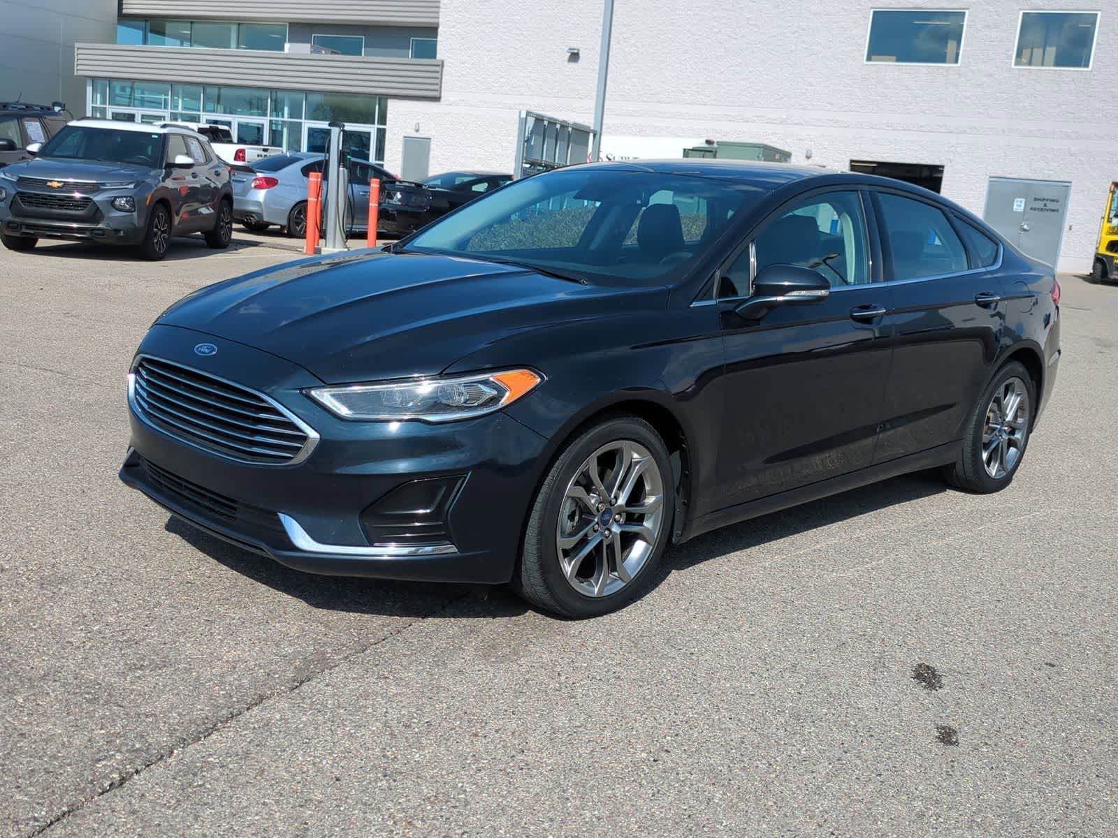 Thumbnail: 2020 Ford Fusion - 4
