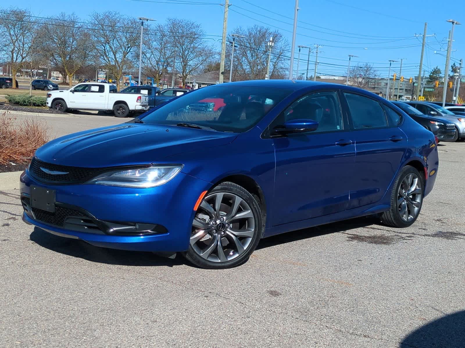 2016 Chrysler 200 S -
                  Waterford, MI