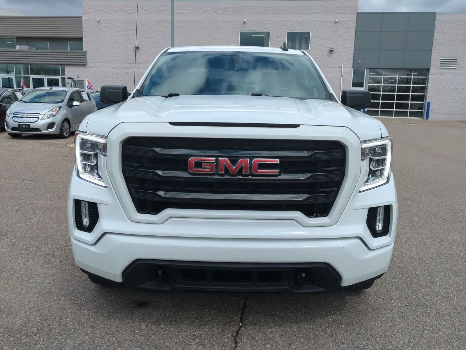 2022 GMC Sierra 1500 Elevation 3