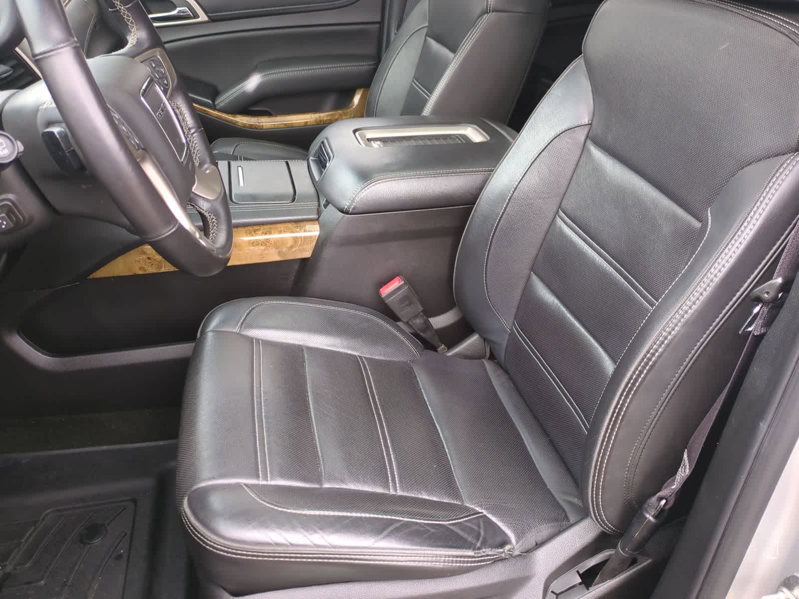 Thumbnail: 2017 GMC Yukon - 16