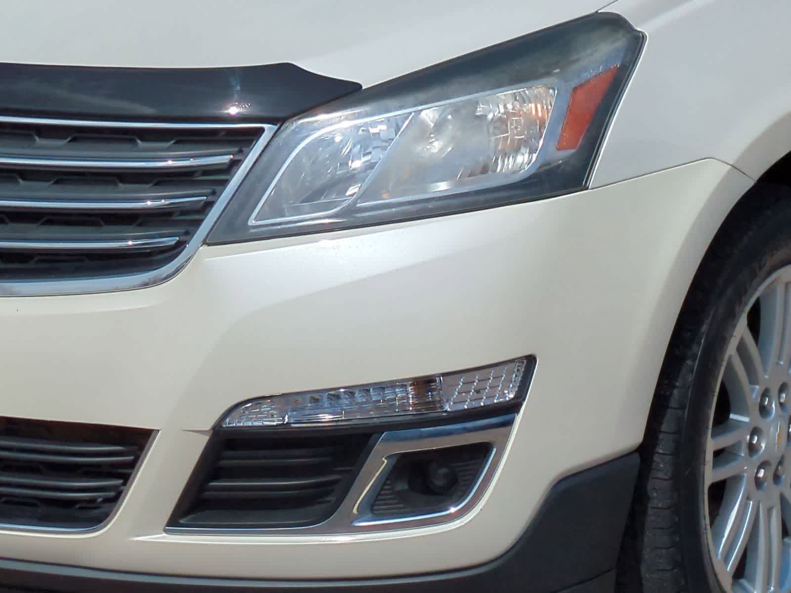 Thumbnail: 2015 Chevrolet Traverse - 11
