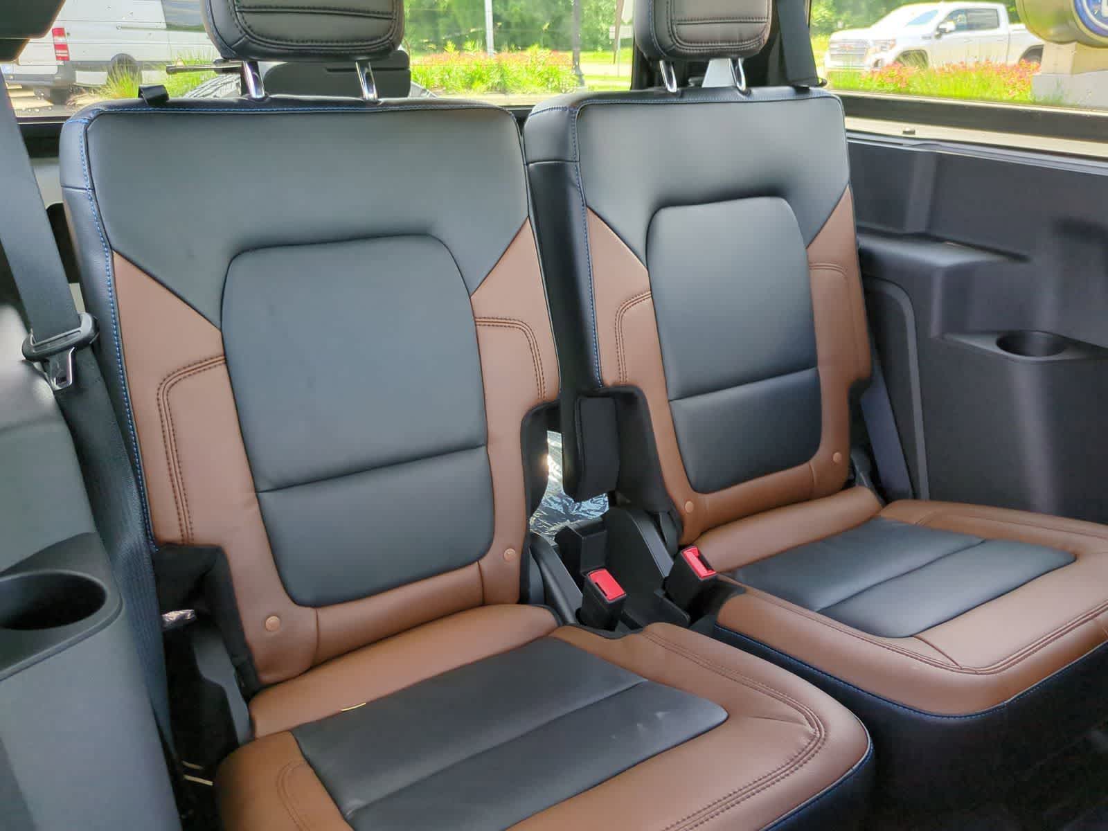 Thumbnail: 2023 Ford Bronco - 19