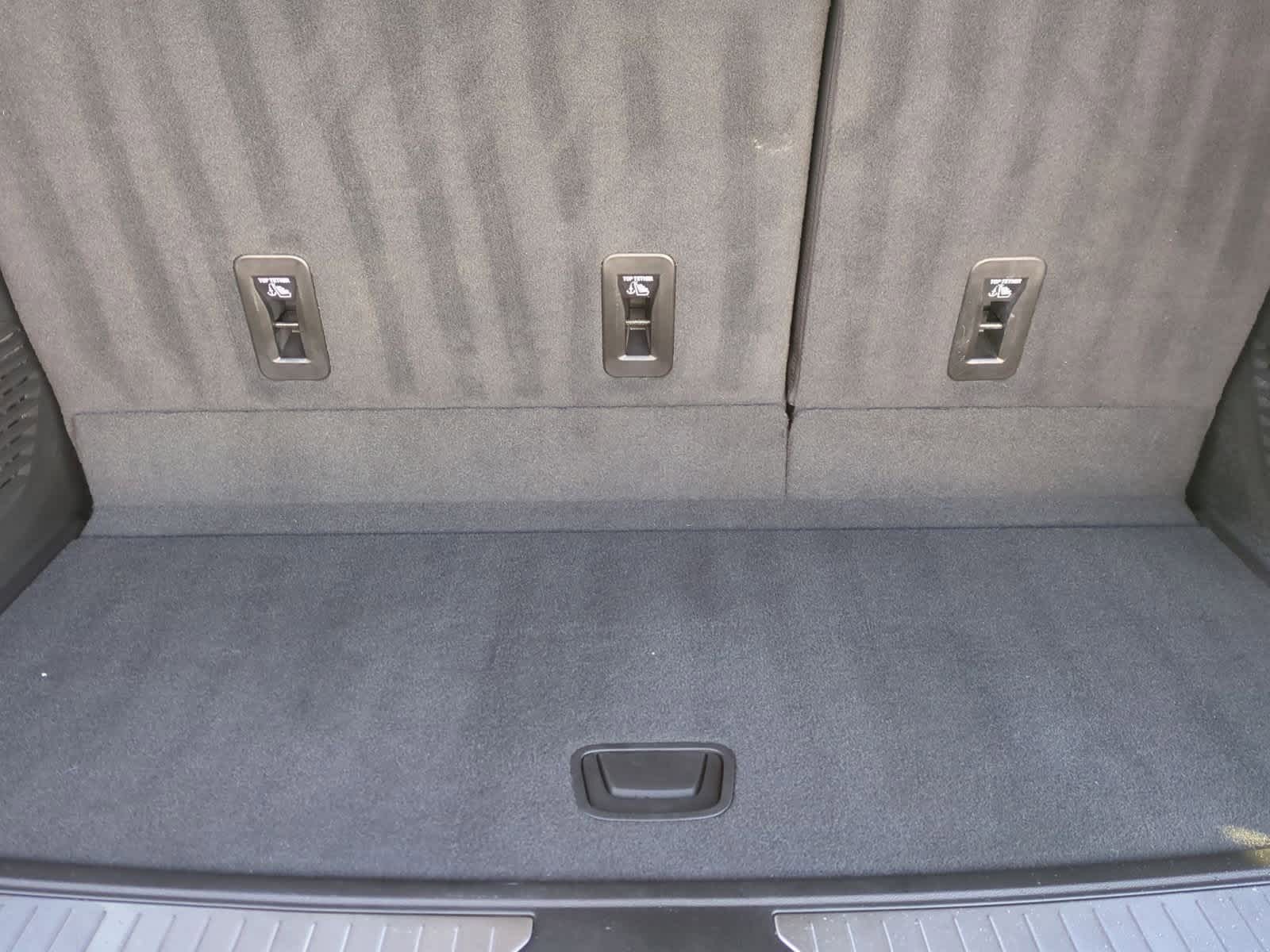 Thumbnail: 2024 Chevrolet Tahoe - 35