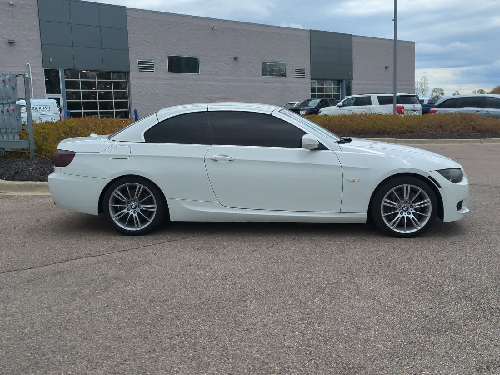 Thumbnail: 2012 BMW 3 Series - 2