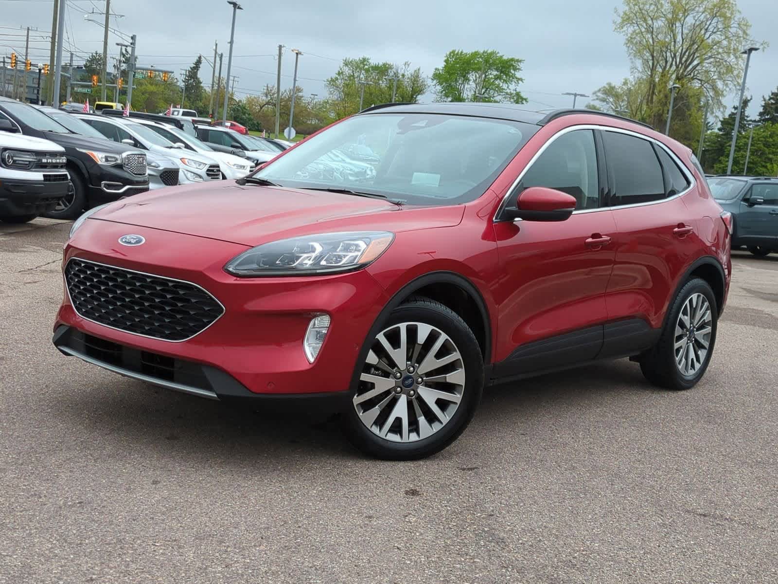 2020 Ford Escape Titanium Hybrid -
                  Waterford, MI