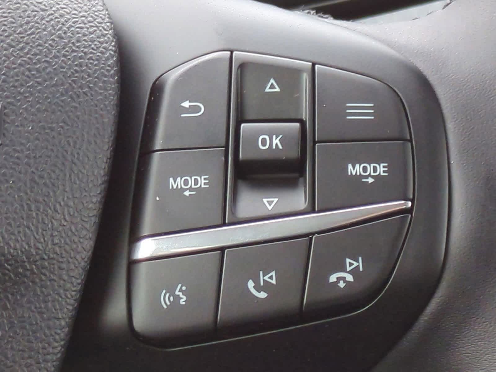 Thumbnail: 2025 Ford Maverick - 24