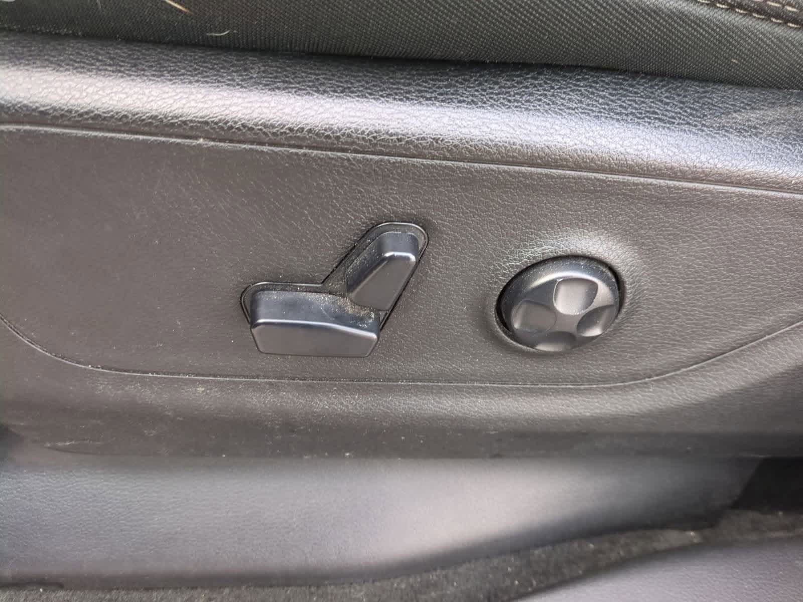 Thumbnail: 2020 RAM 1500 - 17