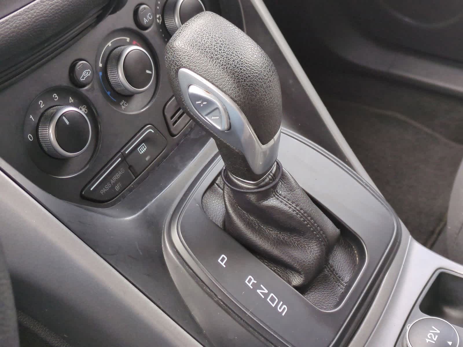 Thumbnail: 2014 Ford Escape - 31