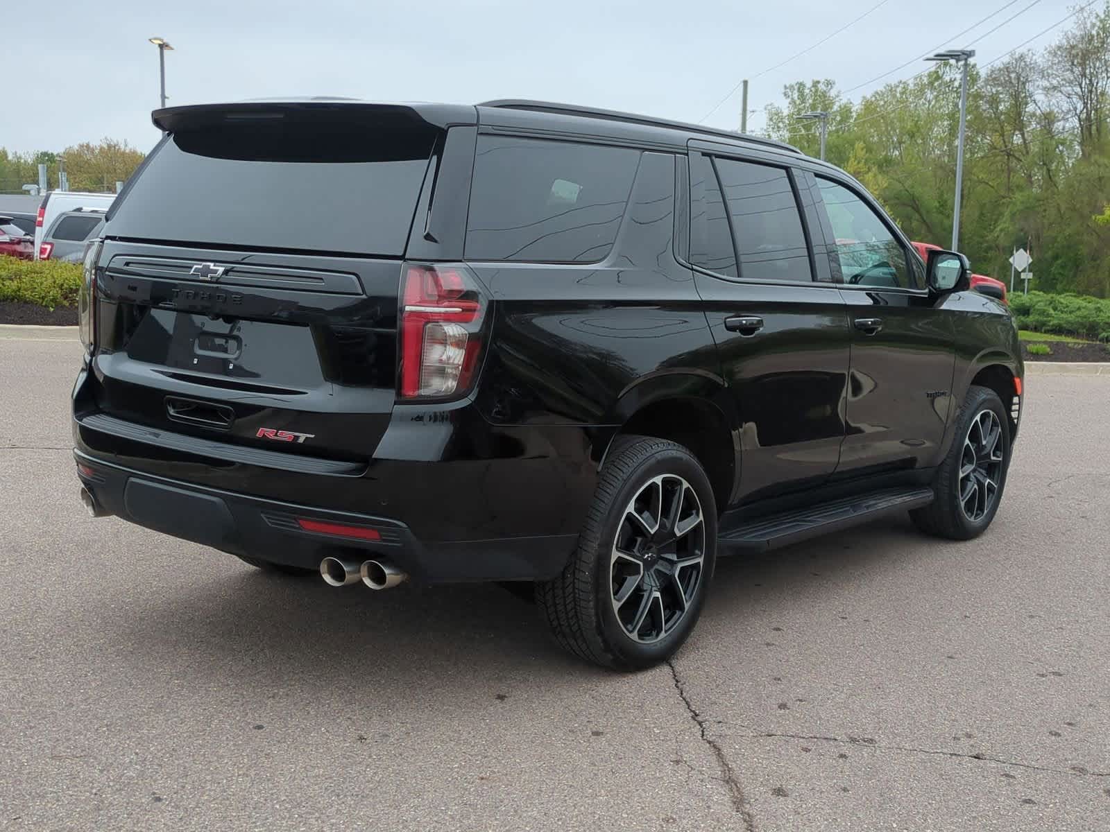 Thumbnail: 2024 Chevrolet Tahoe - 8