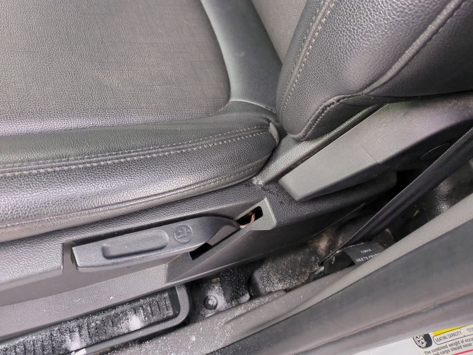 Thumbnail: 2019 Ford Transit Series - 16