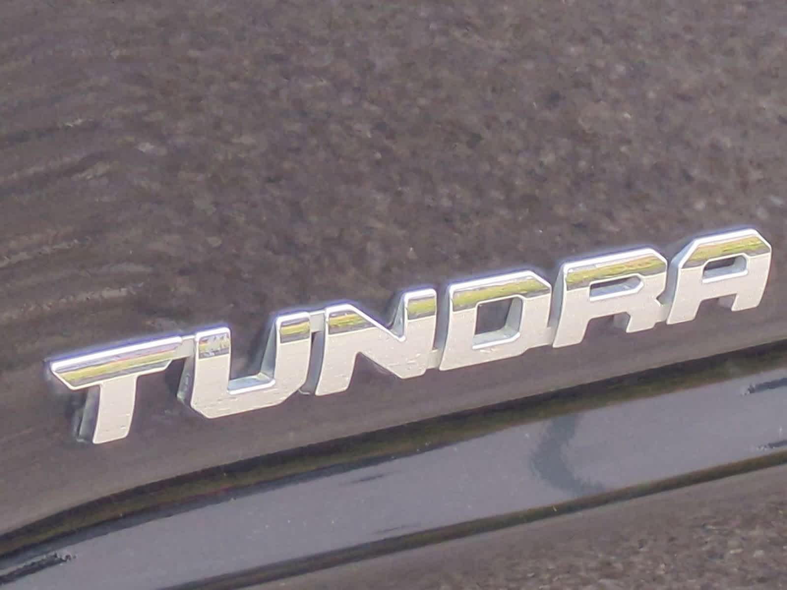 Thumbnail: 2016 Toyota Tundra - 13