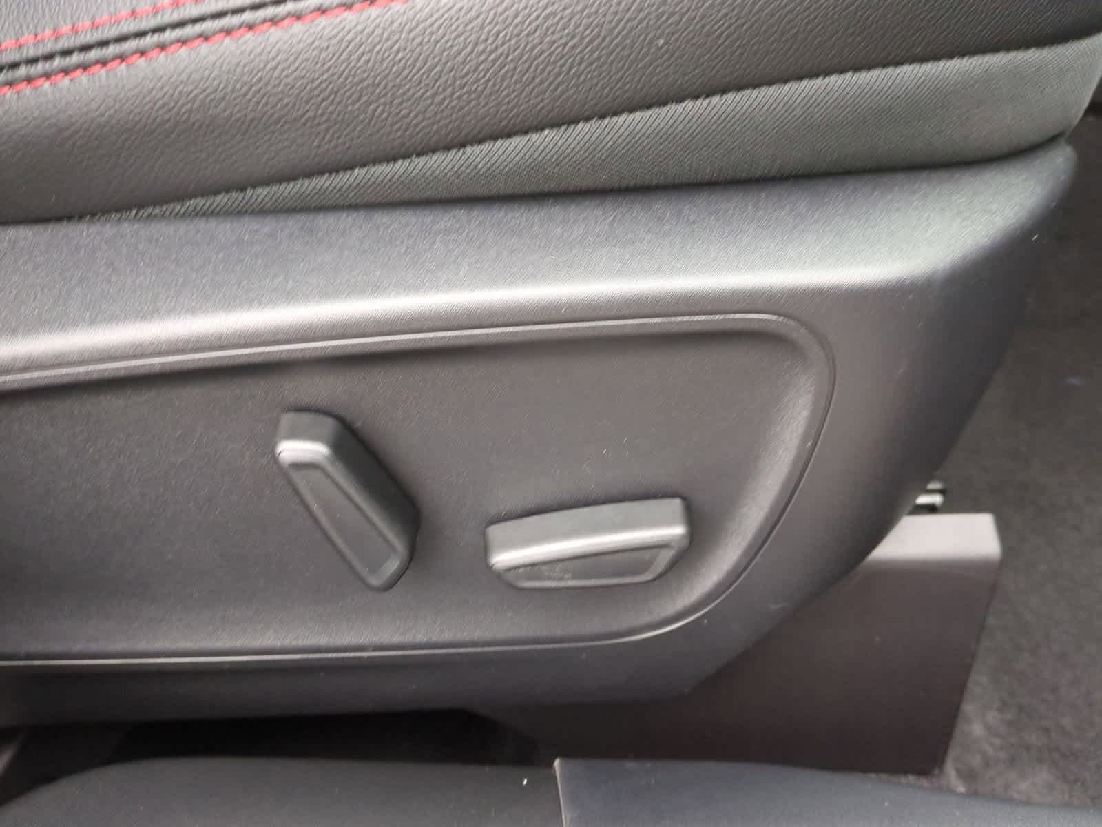2025 Ford Escape ST-Line Elite 17