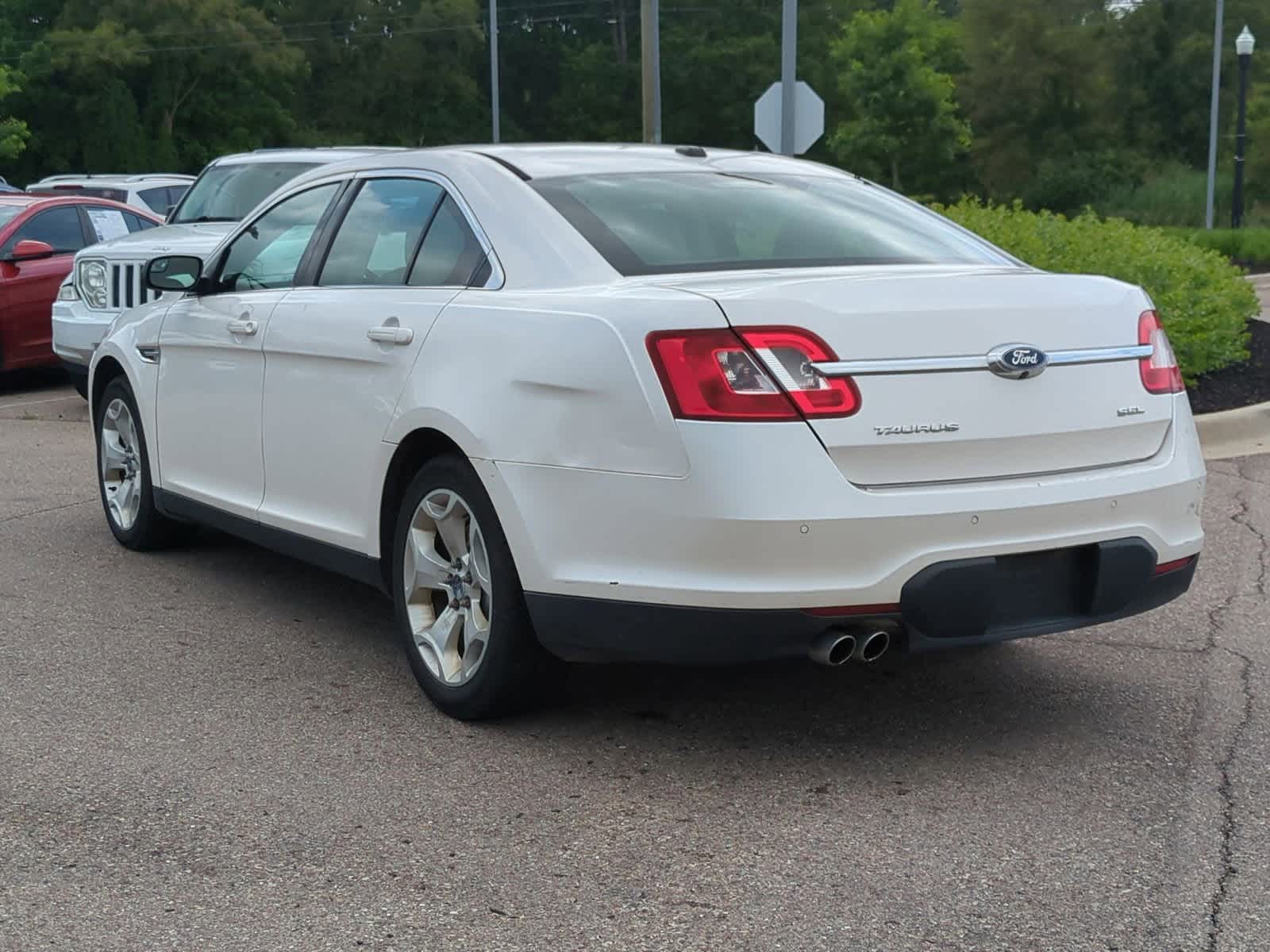 Thumbnail: 2012 Ford Taurus - 6