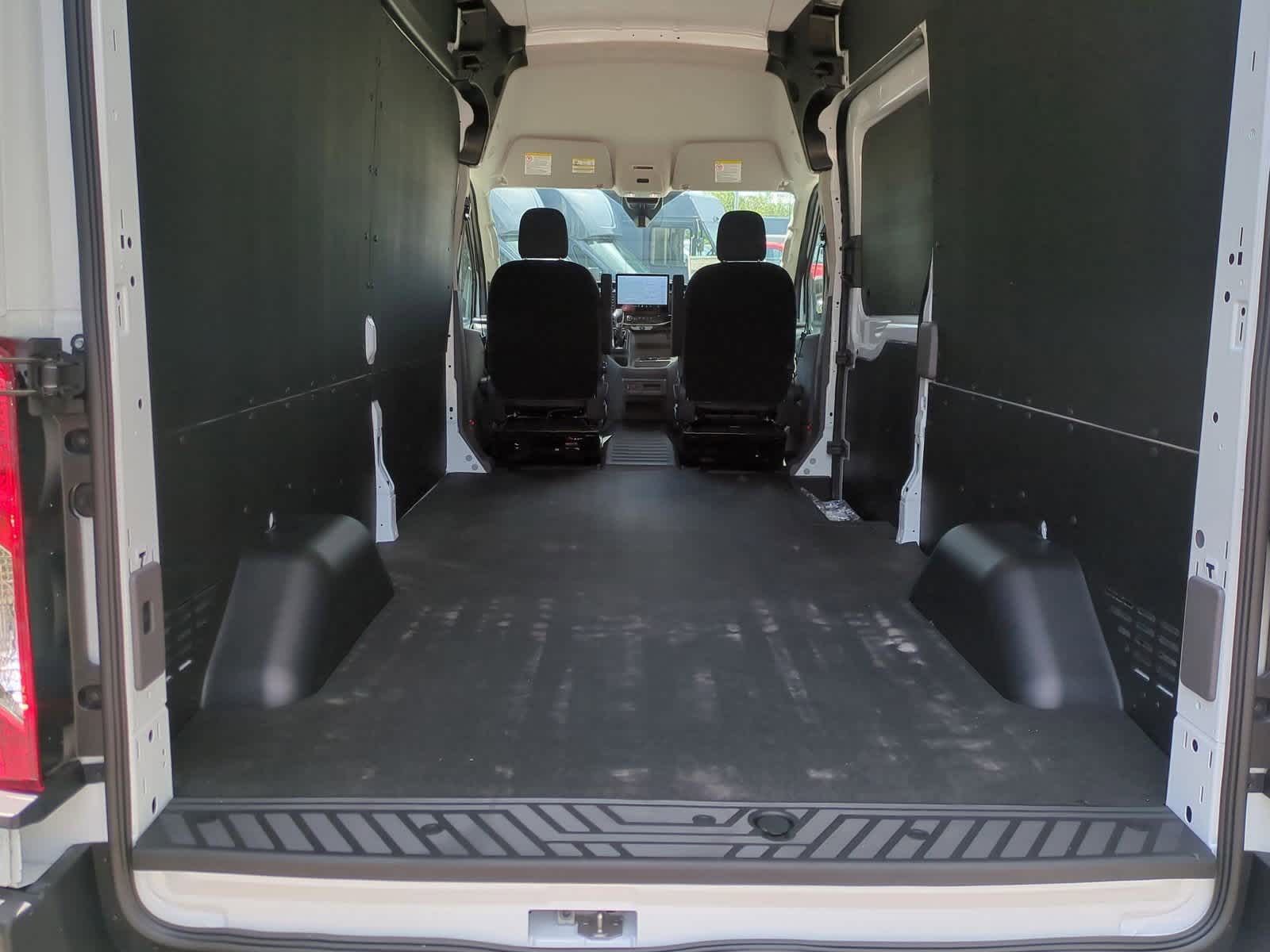 Thumbnail: 2025 Ford Transit Series - 30