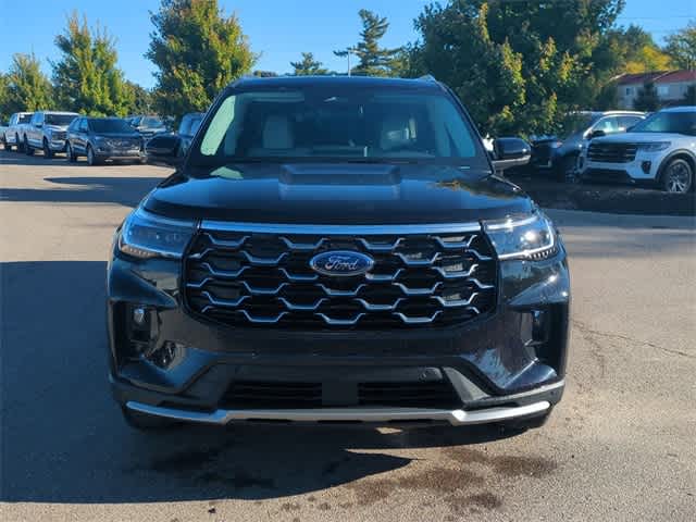 2025 Ford Explorer Platinum photo 3