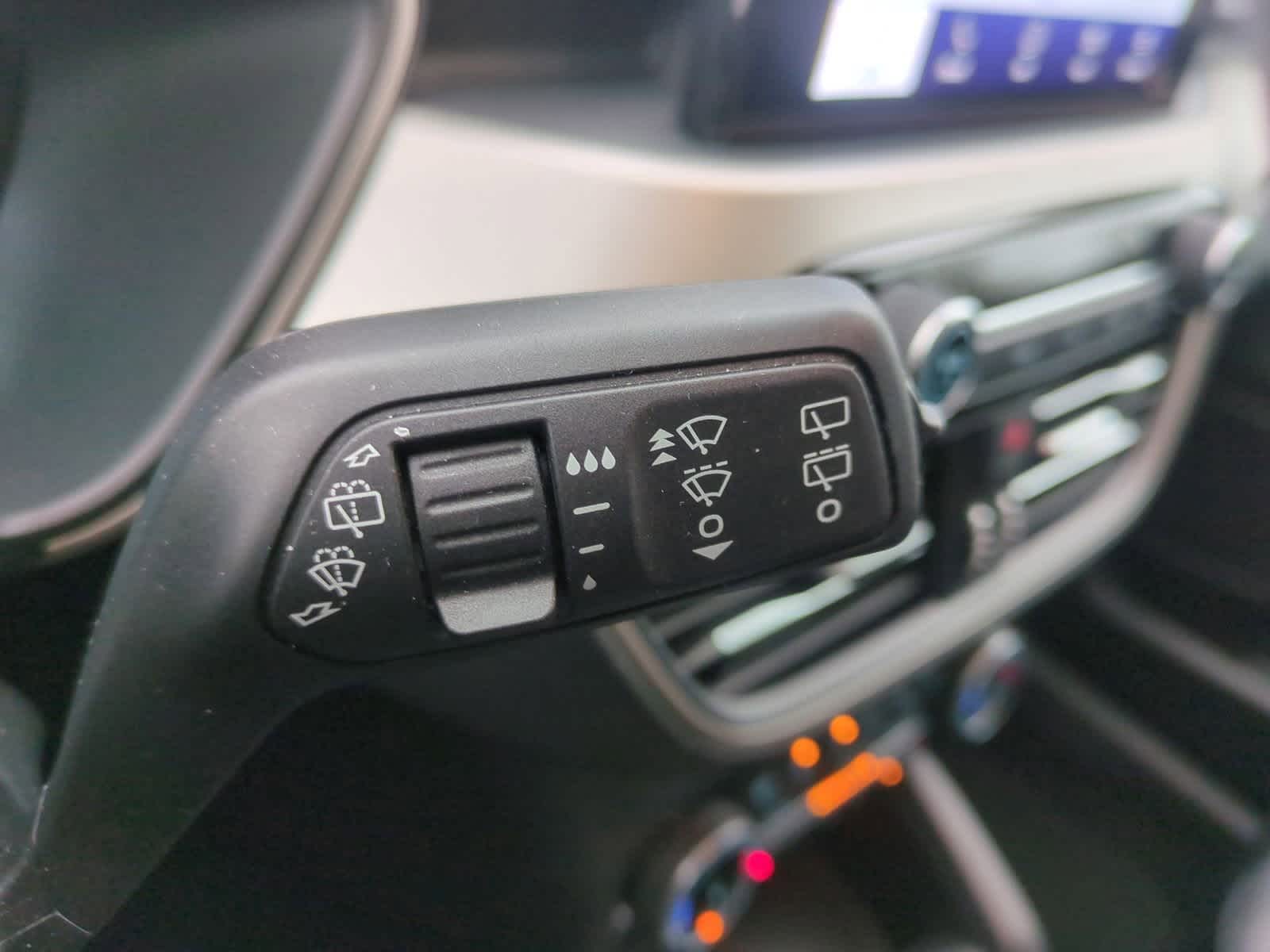 Thumbnail: 2022 Ford Escape - 27