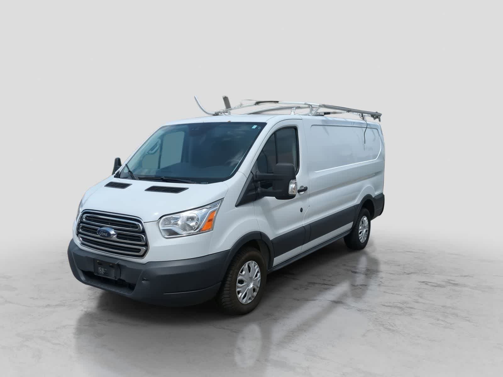 Thumbnail: 2018 Ford Transit Series - 4