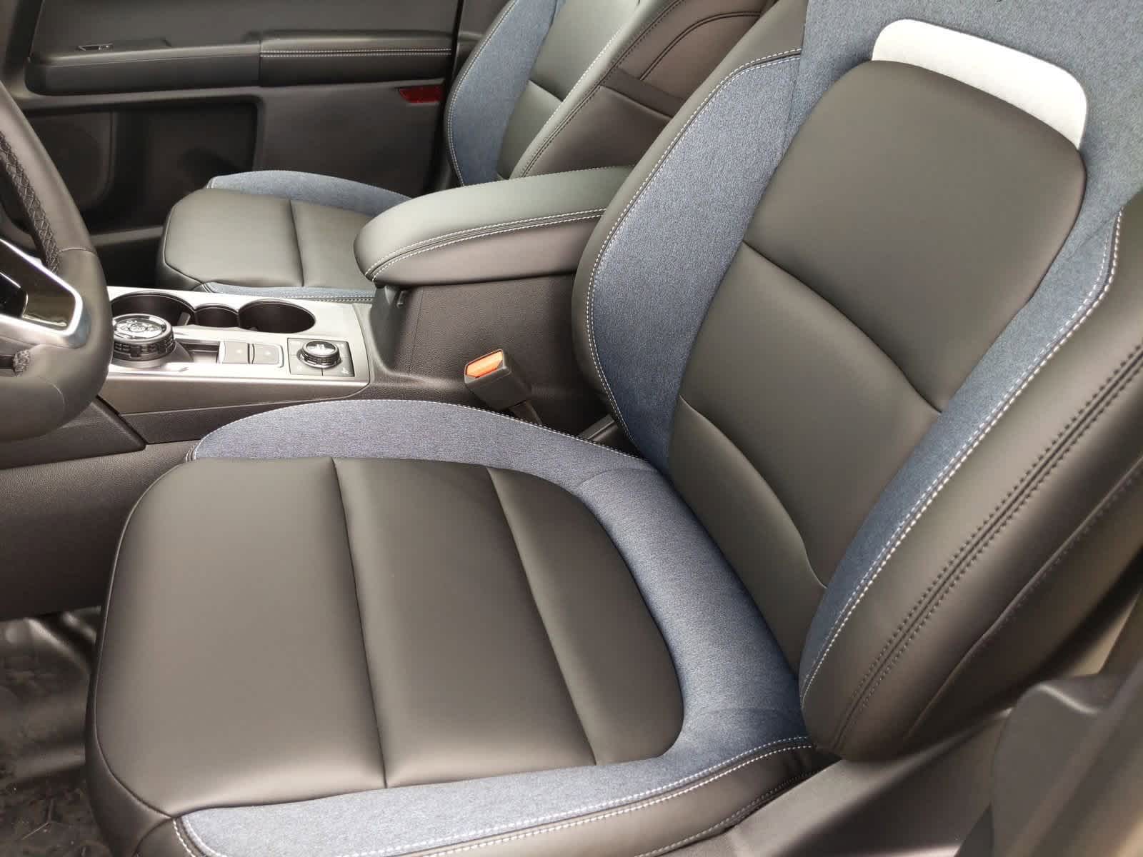 Thumbnail: 2025 Ford Bronco Sport - 17