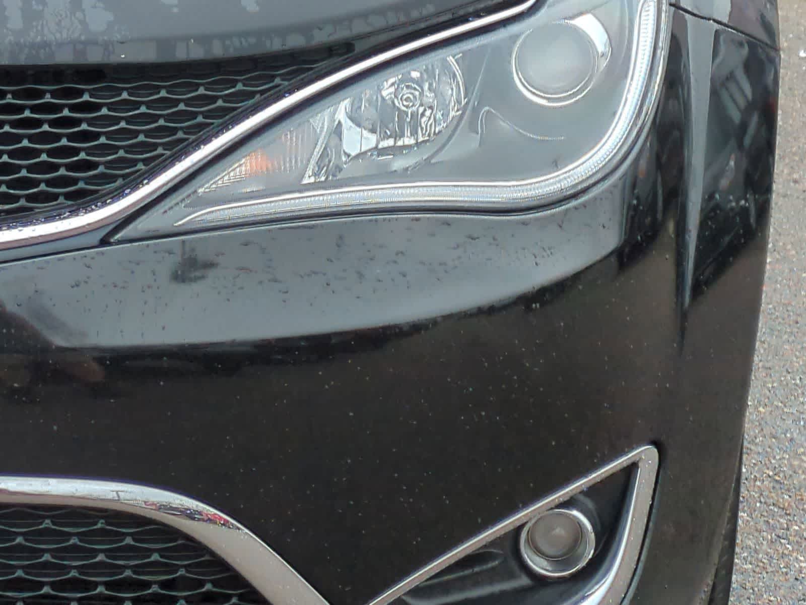 Thumbnail: 2018 Chrysler Pacifica - 7