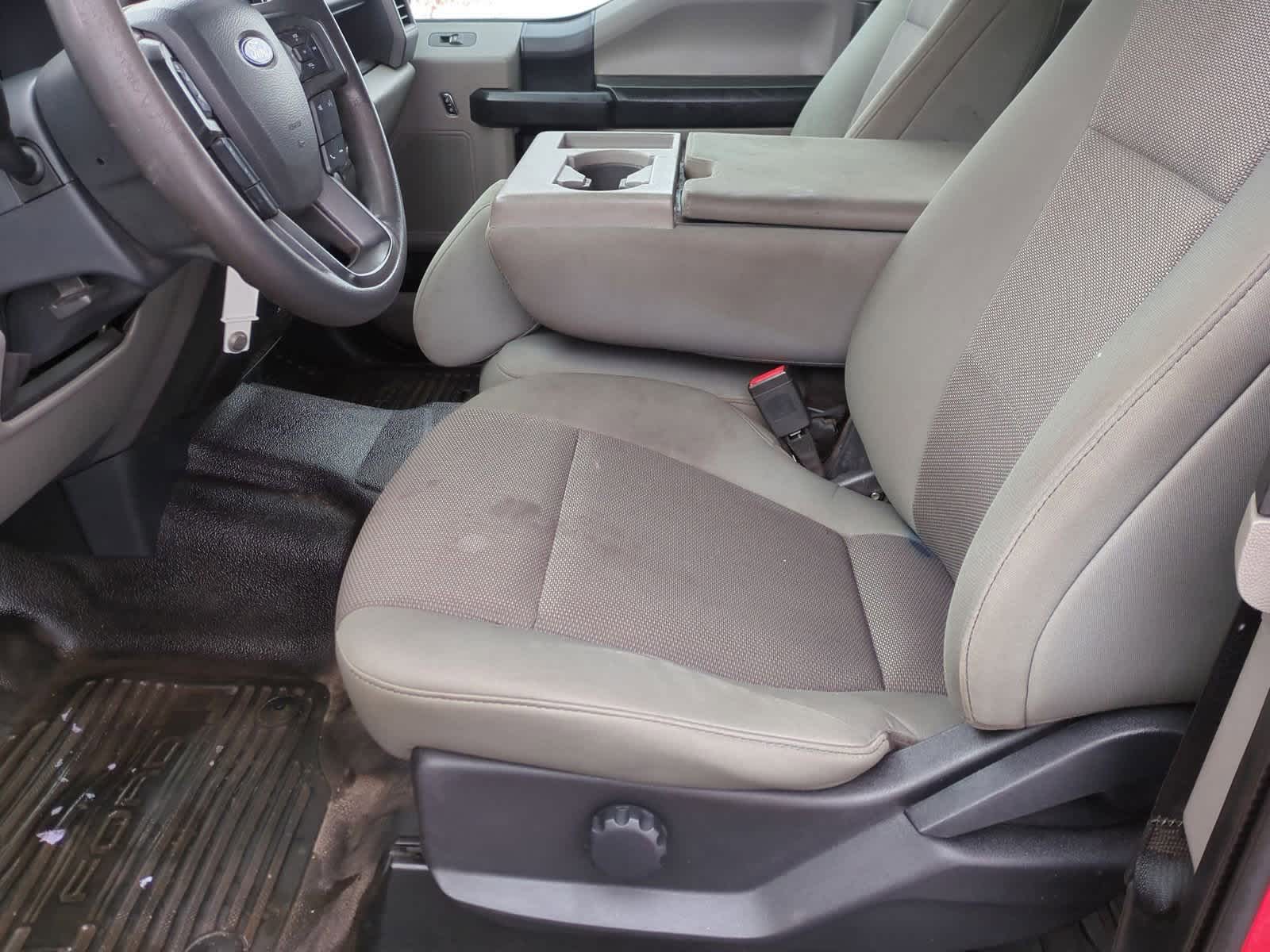 Thumbnail: 2022 Ford Econoline - 16