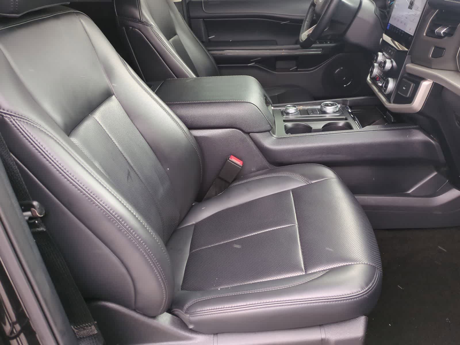 Thumbnail: 2023 Ford Expedition MAX - 21