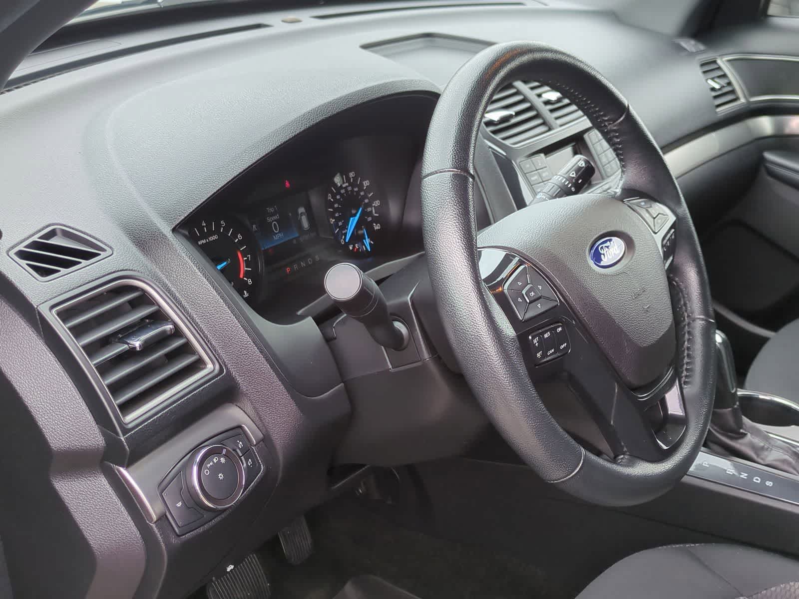 Thumbnail: 2018 Ford Explorer - 10