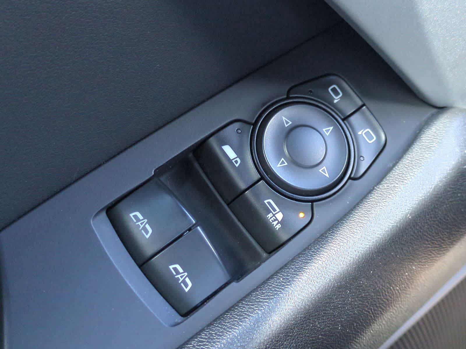 Thumbnail: 2020 Chevrolet Camaro - 29