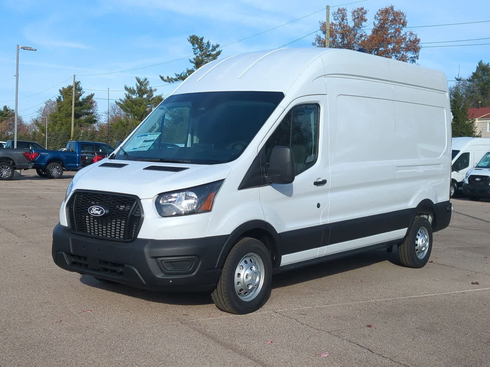 Thumbnail: 2026 Ford Transit Series - 4