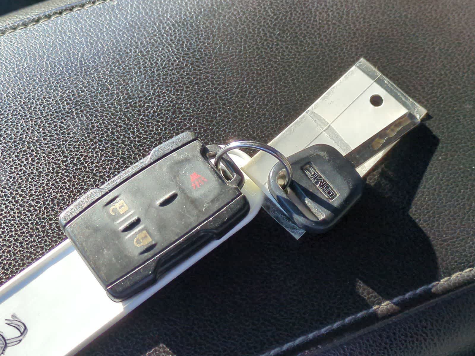 Thumbnail: 2015 GMC Canyon - 34