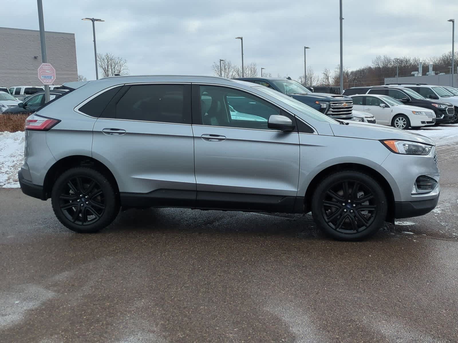 Thumbnail: 2024 Ford Edge - 9