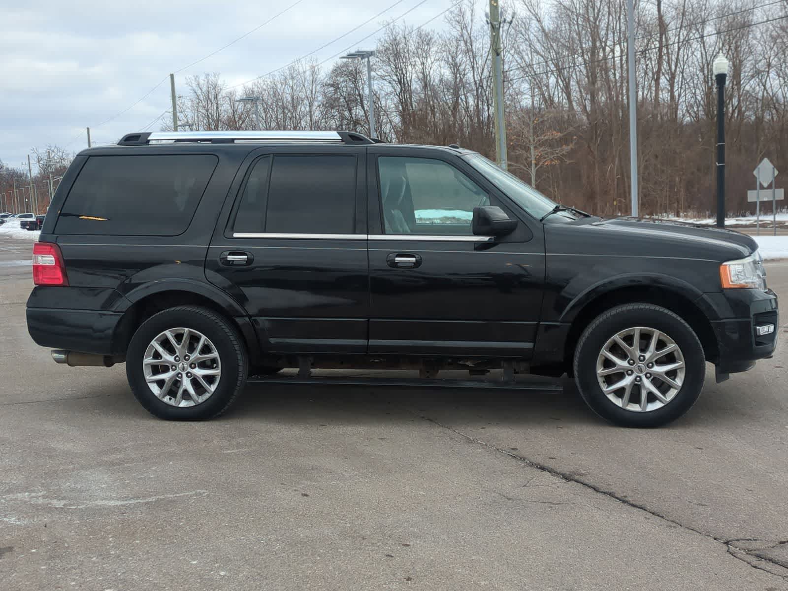 Thumbnail: 2015 Ford Expedition - 9