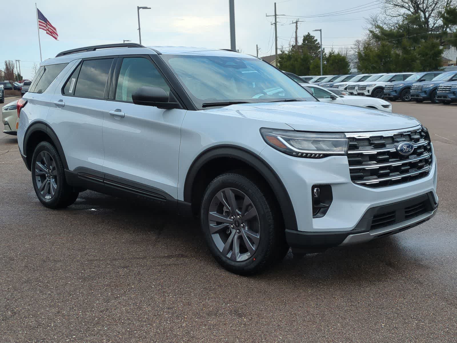 Thumbnail: 2026 Ford Explorer - 2