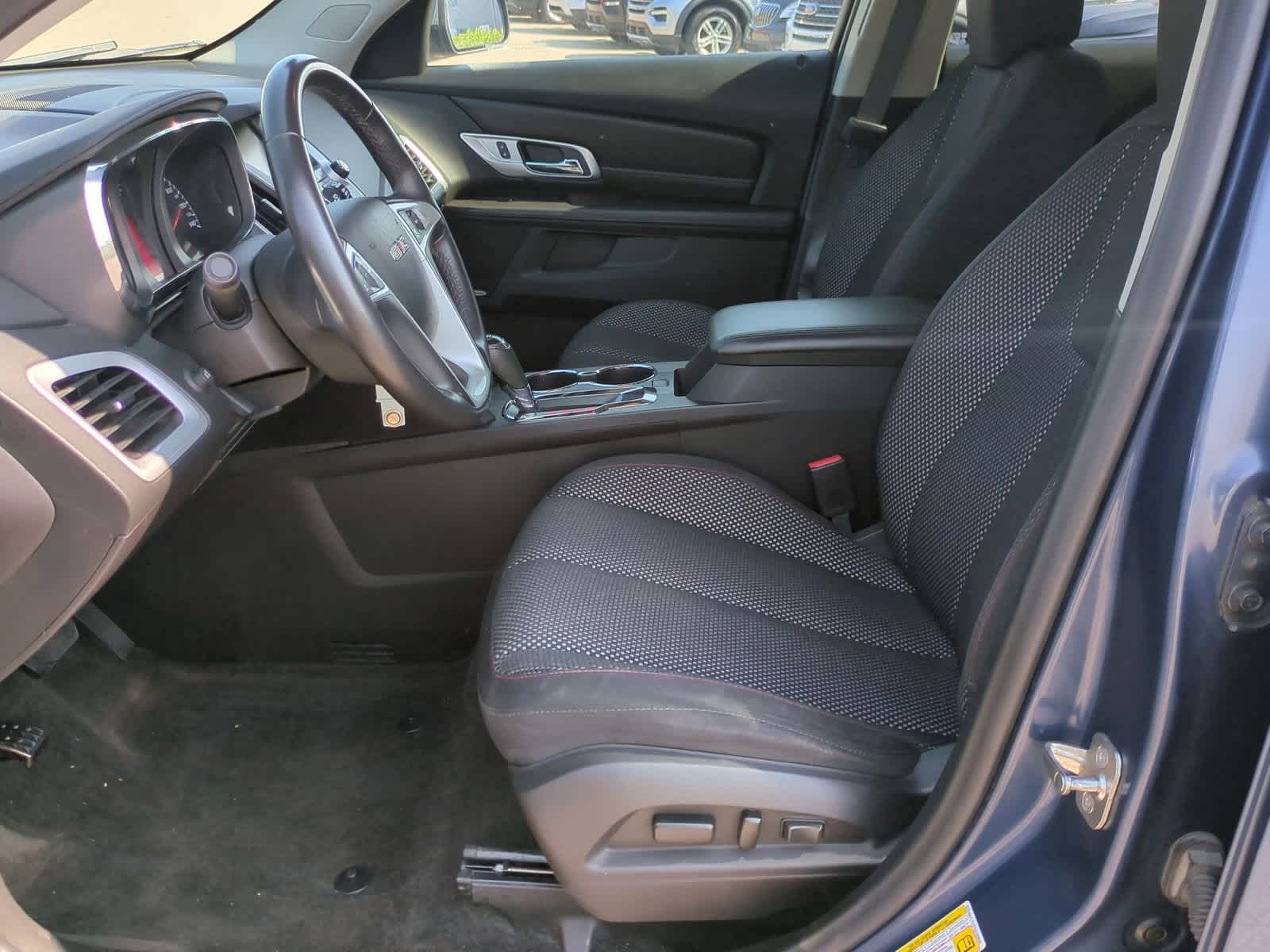Thumbnail: 2016 GMC Terrain - 16