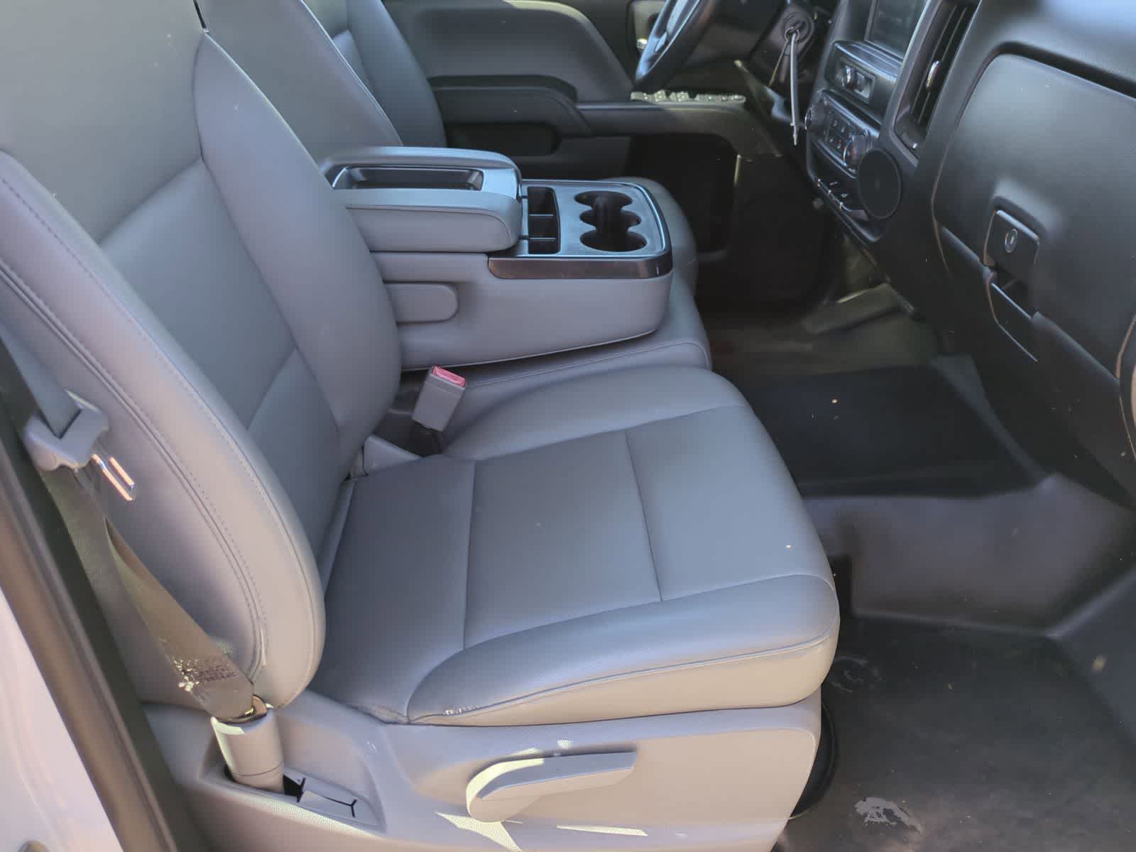 Thumbnail: 2018 Chevrolet Silverado 1500 - 21