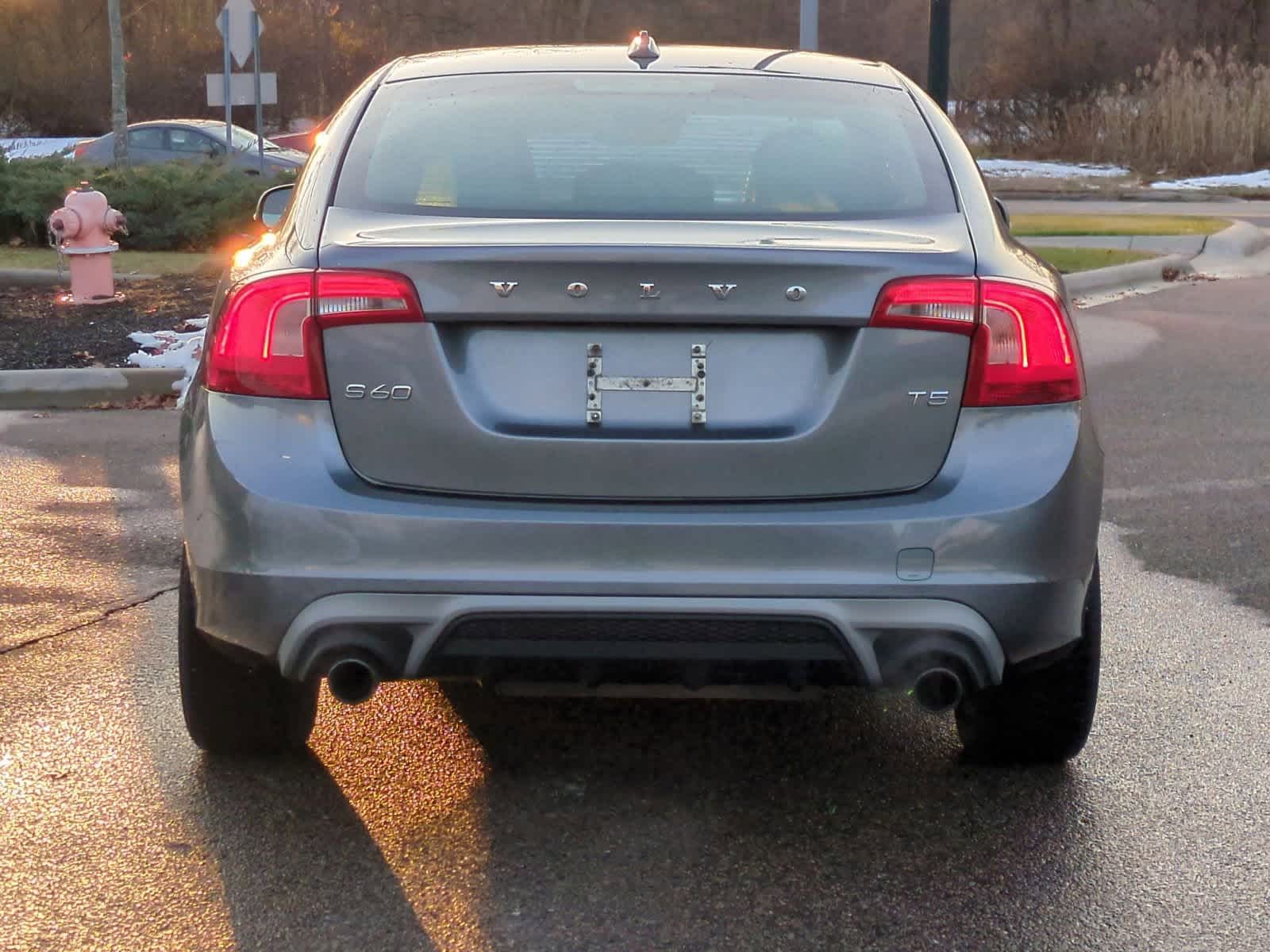 Thumbnail: 2017 Volvo S60 - 7