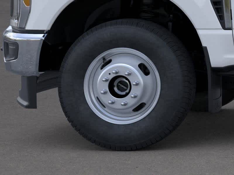 Thumbnail: 2026 Ford Econoline - 19