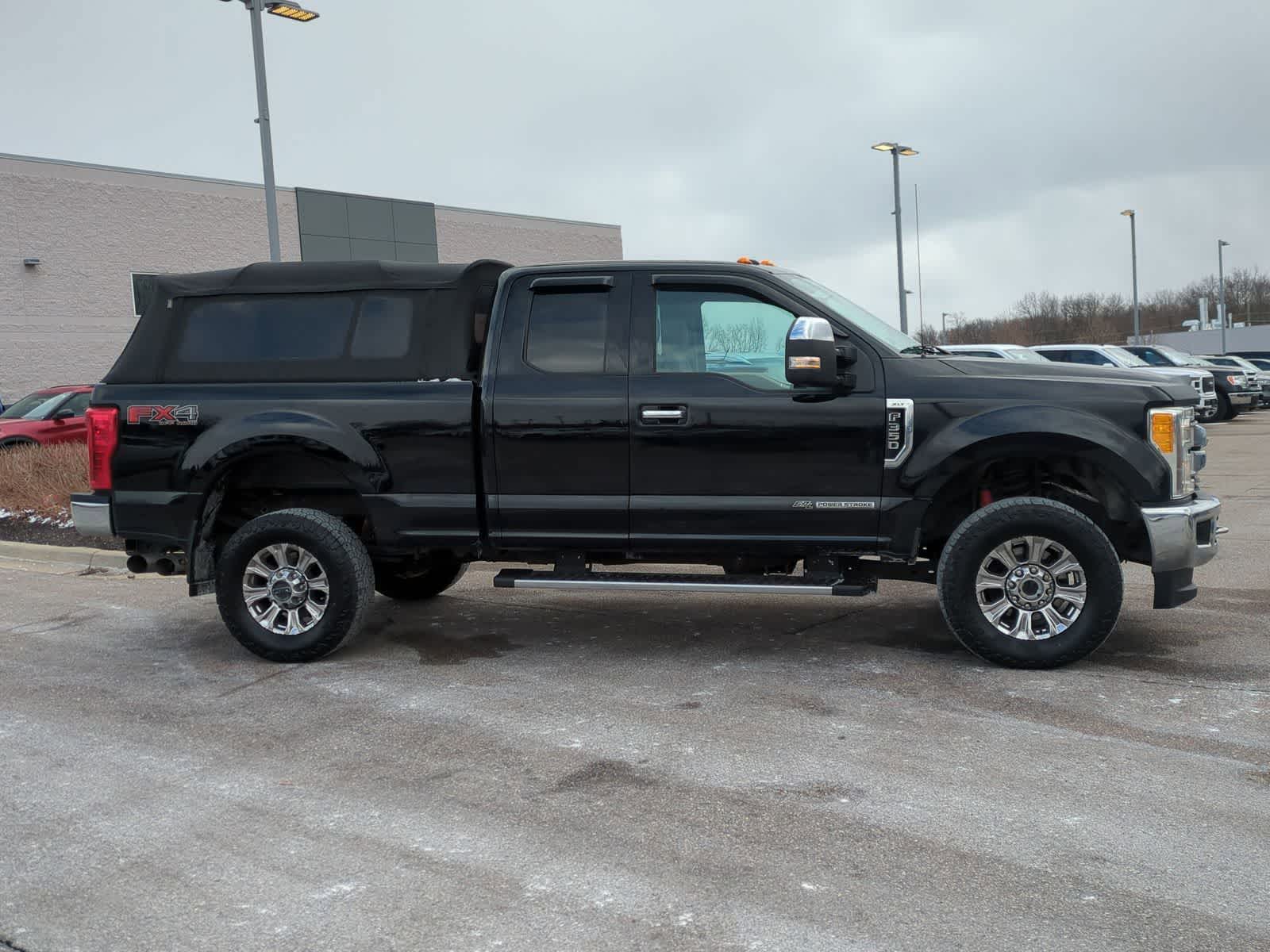 Thumbnail: 2017 Ford Econoline - 9