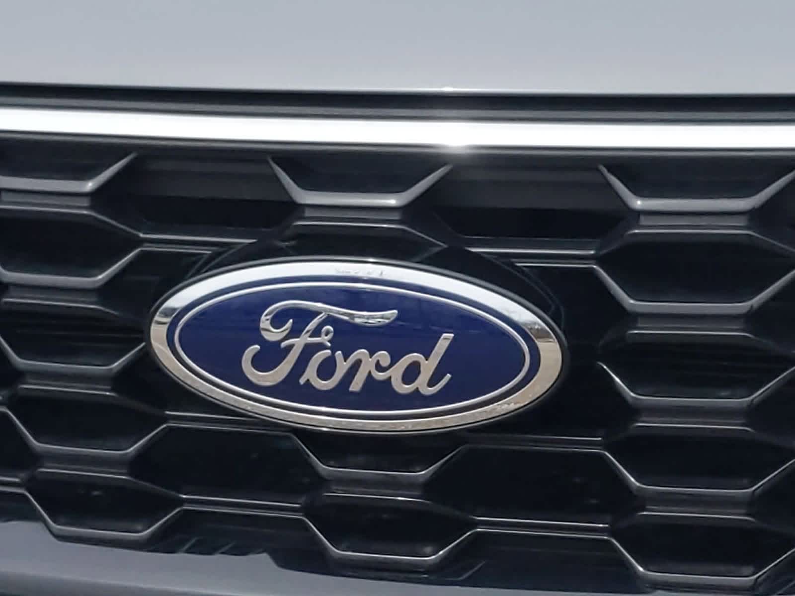 2025 Ford Escape ST-Line 11