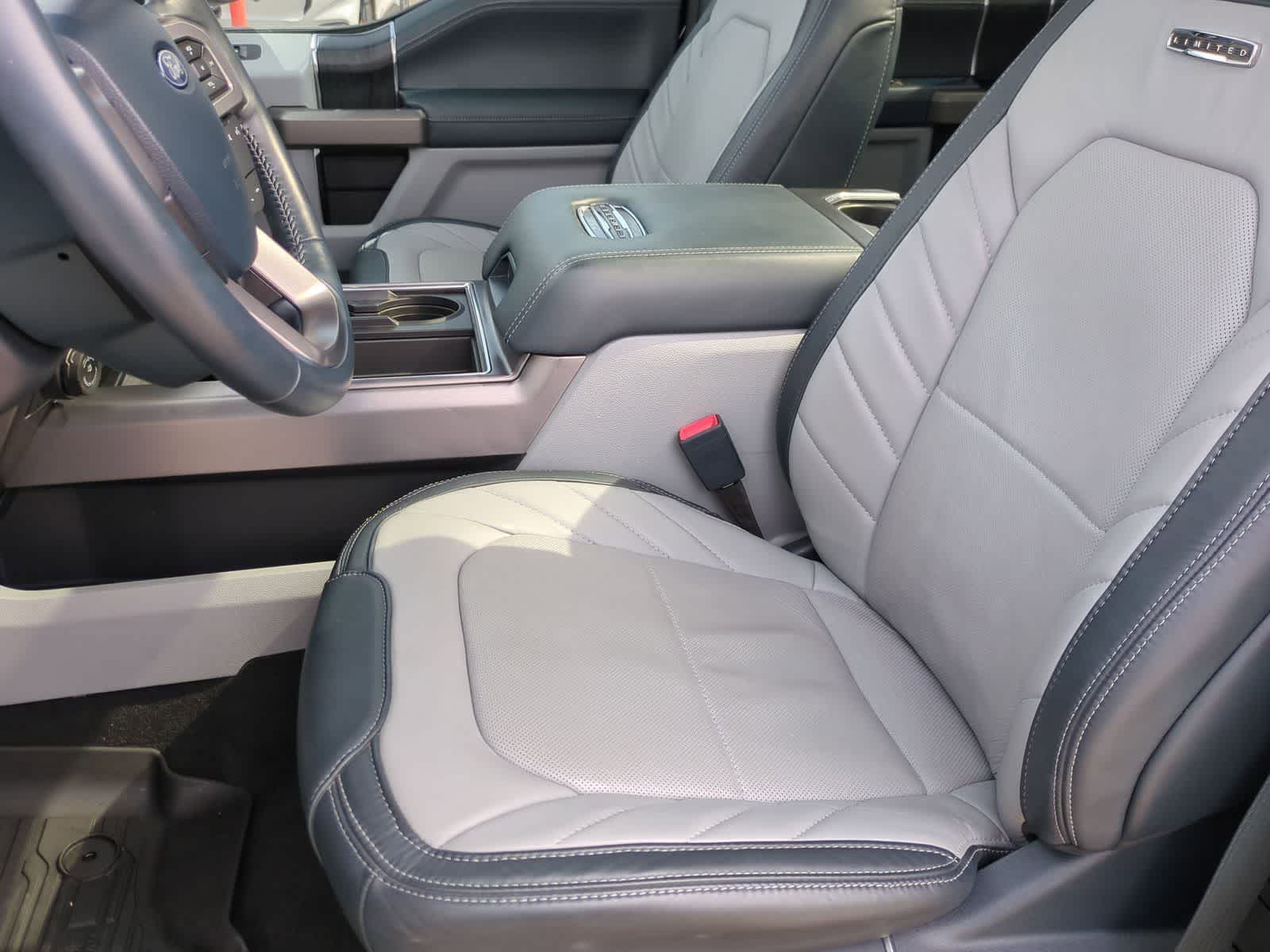 Thumbnail: 2022 Ford Econoline - 16